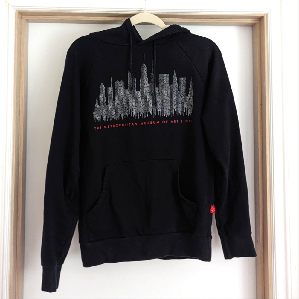 Metropolitan Museum Sweatshirt Men or Women's!
